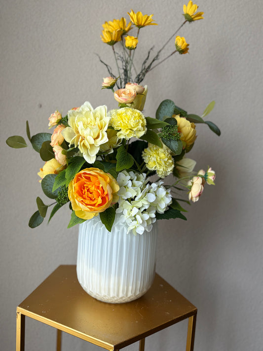 Witte pot opmaak geel